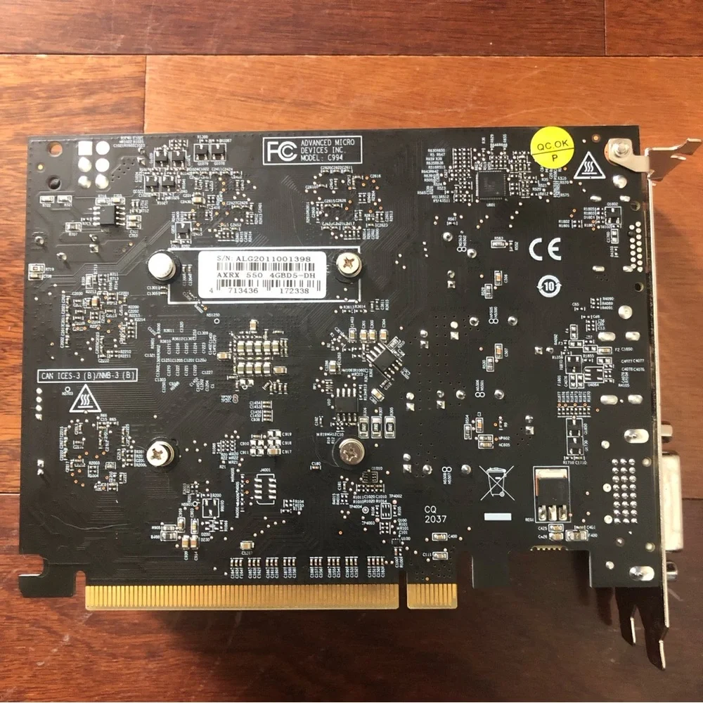 PowerColor AMD Radeon RED DRAGON RX 550 4GB - Picture 3 of 11